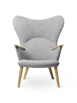 CH78 Mama Bear af Hans J. Wegner<Carl Hansen & Søn Sale