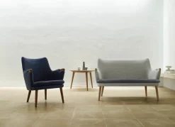 CH72 Sofa af Hans J. Wegner<Carl Hansen & Søn New