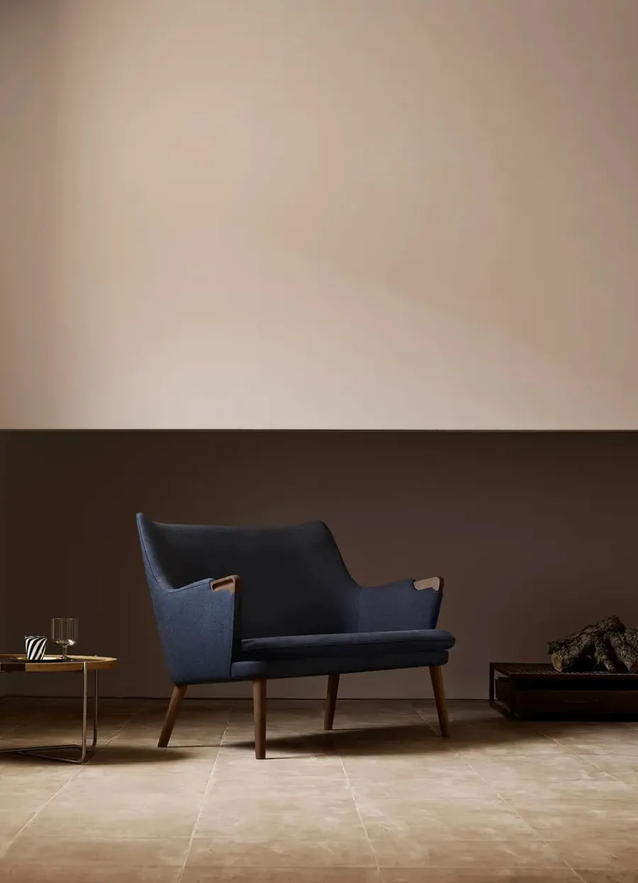 CH72 Sofa af Hans J. Wegner<Carl Hansen & Søn New