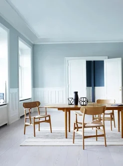 CH339 Spisebord fra<Carl Hansen & Søn Hot