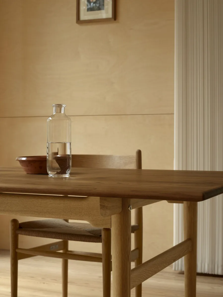 CH327 Spisebord Teak Mix, 248 cm fra<Carl Hansen & Søn New