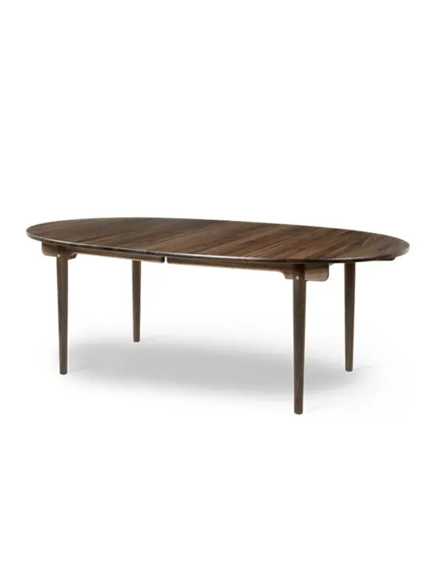 CH338 Spisebord, Teak Mix Special Edition inkl. 1 tillægsplade fra<Carl Hansen & Søn