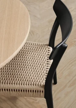 CH23 Spisestol, eg hvidolie af Hans J. Wegner<Carl Hansen & Søn