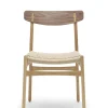 CH23 Spisestol, eg/valnød olie af Hans J. Wegner<Carl Hansen & Søn Online