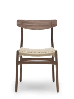 CH23 Spisestol, eg/valnød olie af Hans J. Wegner<Carl Hansen & Søn Online