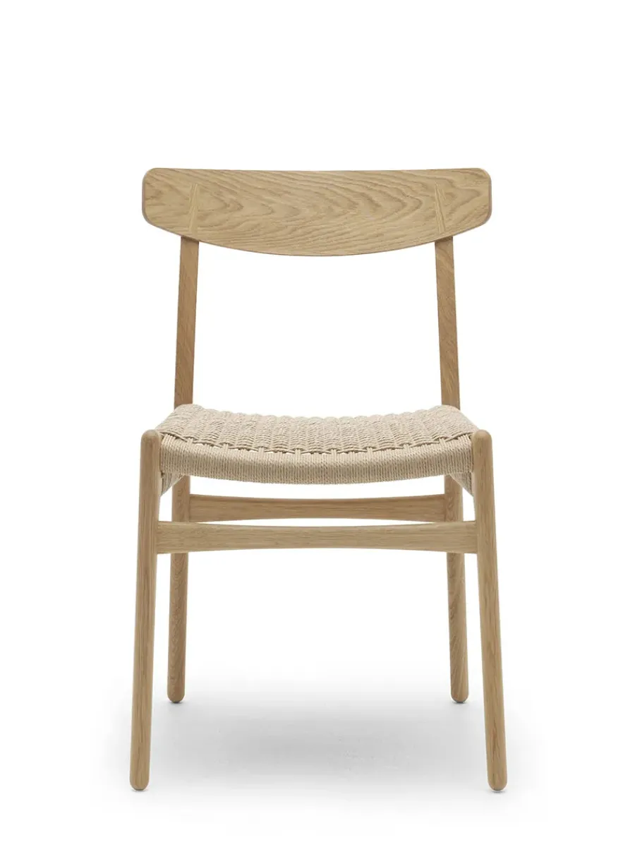 CH23 Spisestol, sort eg med sort flet af Hans J. Wegner<Carl Hansen & Søn