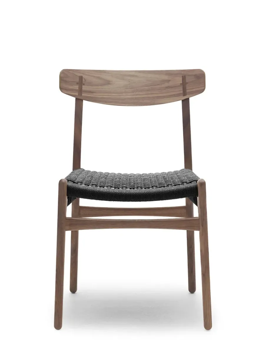 CH23 Spisestol, sort eg med sort flet af Hans J. Wegner<Carl Hansen & Søn