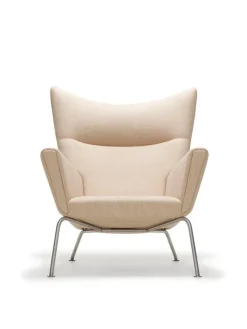 CH445 Wing Chair af Hans J. Wegner<Carl Hansen & Søn Discount