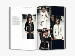 Chanel Catwalk bog fra<New Mags Online