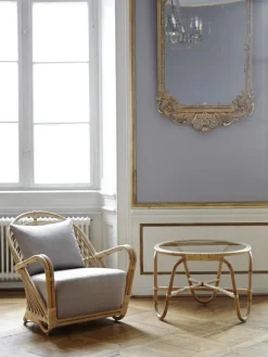 Charlottenborg Lænestol af Arne Jacobsen<Sika-Design Clearance