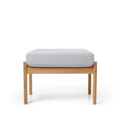 CH290F skammel, eg olie af Hans J. Wegner<Carl Hansen & Søn Online