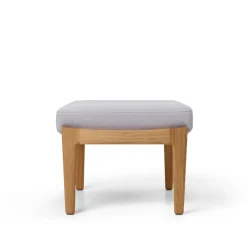 CH290F skammel, eg olie af Hans J. Wegner<Carl Hansen & Søn Online