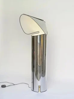 Chiara Floor Lamp fra<Flos