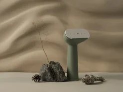 Cirrus No.3 Iron Steamer, Charcoal fra<Steamery Stockholm Outlet