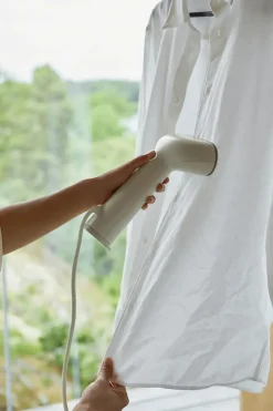 Cirrus No.3 Iron Steamer, Sand fra<Steamery Stockholm Sale