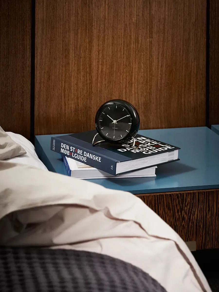 City Hall Bordur, stone blue af Arne Jacobsen<Arne Jacobsen Clocks Discount