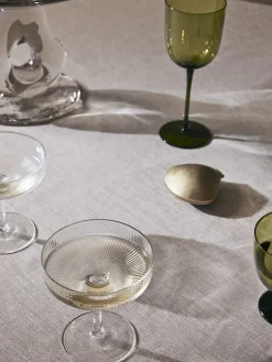 Clam Candle Holder fra<Ferm Living Clearance