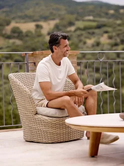 Coast Loungestol med. Swivel, sand fra<Cane-line Discount