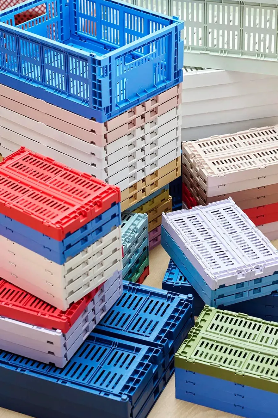 Colour crate M, lavender fra<HAY Hot