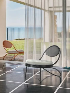 Copacabana Lounge Chair, black semi matt fra<GUBI Clearance