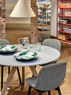 Copenhague CPH20 Bord, Ø70 cm fra<HAY Clearance