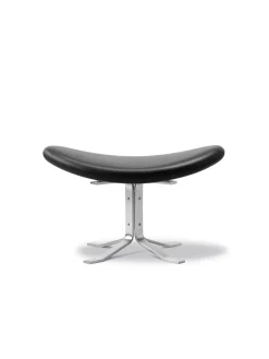 Corona Skammel, sort læder fra Erik Jørgensen<Fredericia Furniture