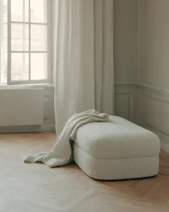 Covent Pouf, large fra<New Works Discount