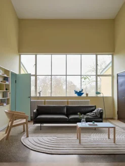 Cover Lounge Chair, dark stained brown fra<Muuto Sale