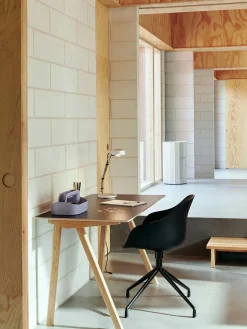 CPH90 Skrivebord, 130 cm fra<HAY New