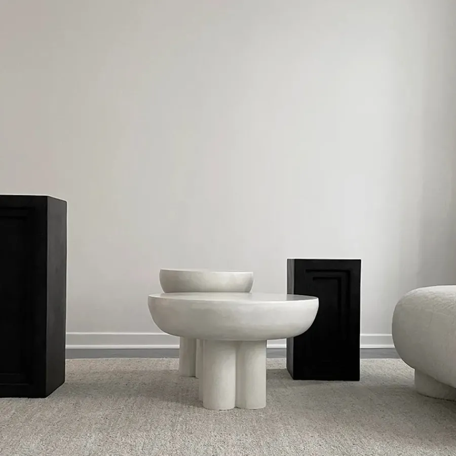 Crown Table, low bone white fra<101 Copenhagen Sale