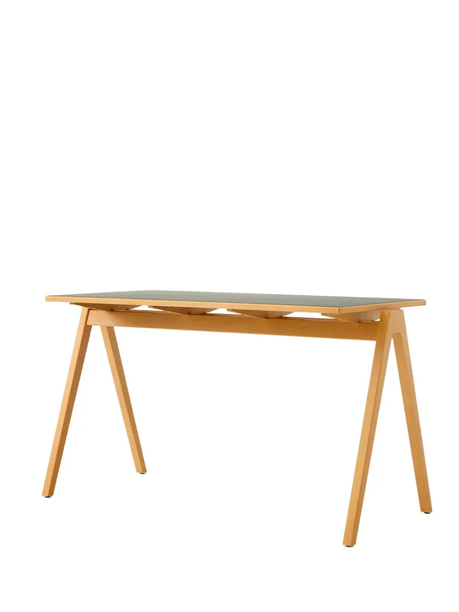 Daystak Table RD2 fra<&Tradition Discount