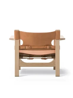 Den Spanske Stol i cognac læder, eg sæbe af Børge Mogensen<Fredericia Furniture Online