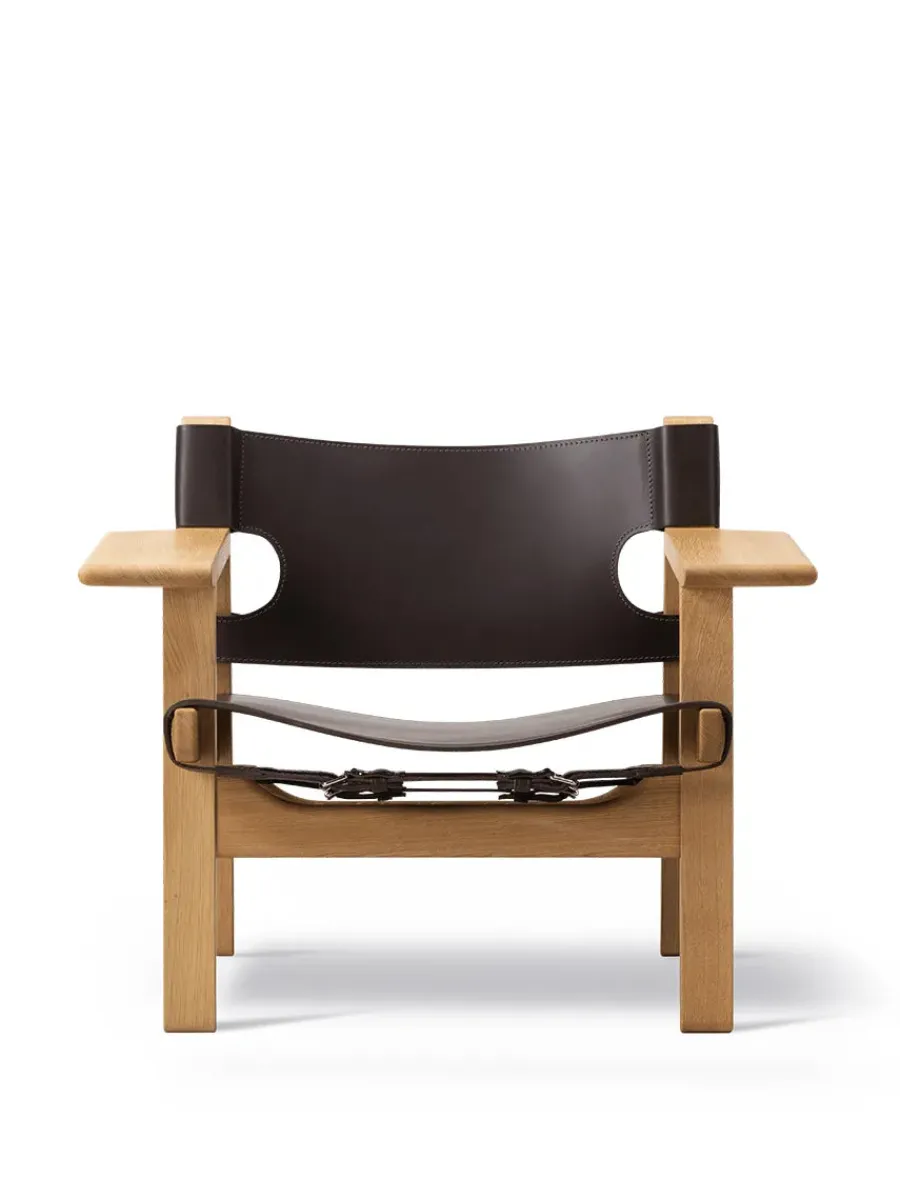 Den Spanske Stol i sort læder, eg olie af Børge Mogensen<Fredericia Furniture New
