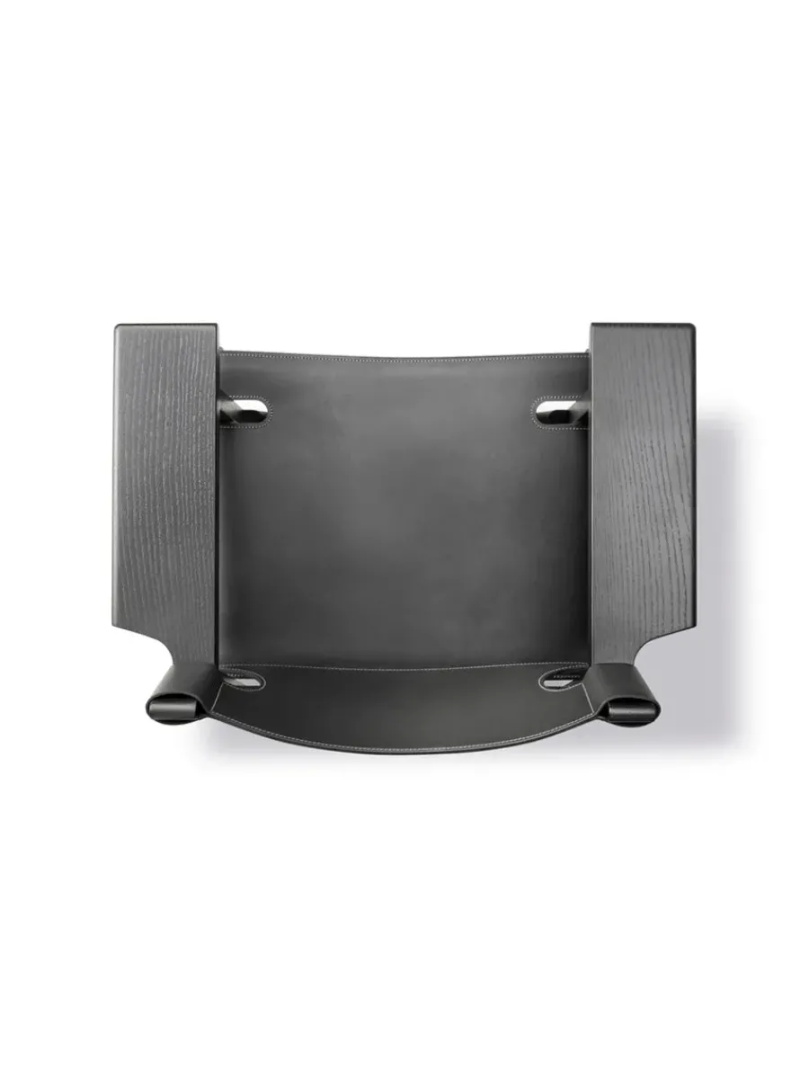 Den Spanske Stol i sort læder, eg olie af Børge Mogensen<Fredericia Furniture New