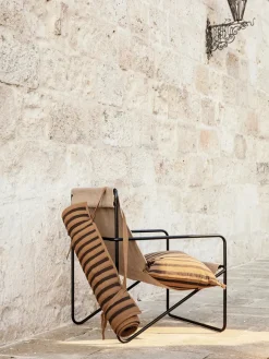 Desert Lounge Chair, sort fra<Ferm Living Online