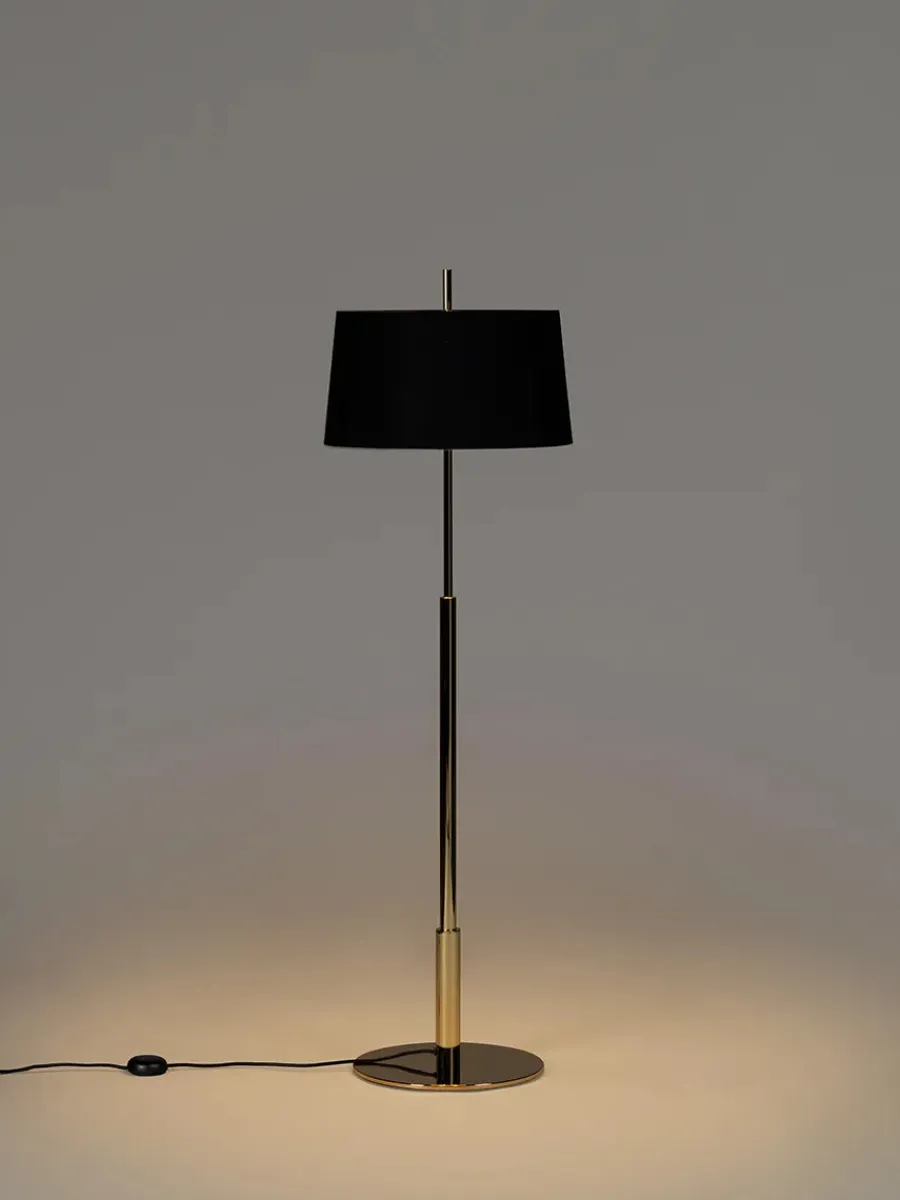 Diana Gulvlampe fra Santa and Cole<Santa & Cole Hot