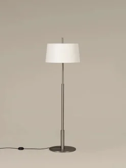 Diana Gulvlampe fra Santa and Cole<Santa & Cole Hot