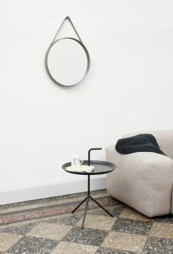 DLM Don't Leave Me bord fra<HAY