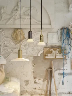 Donya ONYX Moon, white fra<Anour Hot