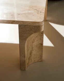 Doric Coffee Table 140 x 80 cm, Neutral White Travertine fra<GUBI Sale