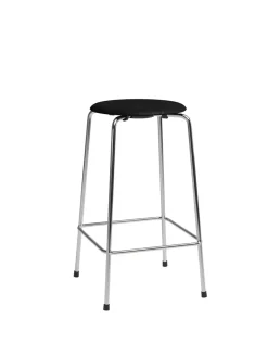 Dot Barstol m. 4 ben, sortlakeret ask af Arne Jacobsen<Fritz Hansen Online