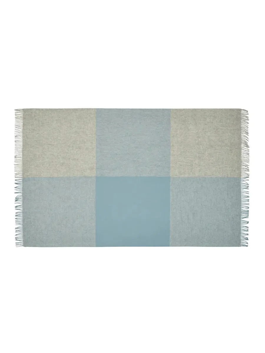 Drejø Plaid, grey mix fra<Silkeborg Uldspinderi Discount