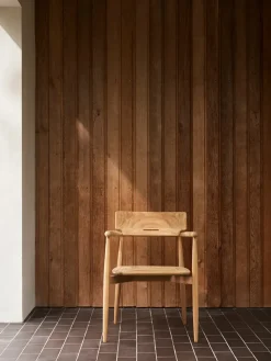 E008 Havestol fra<Carl Hansen & Søn Online