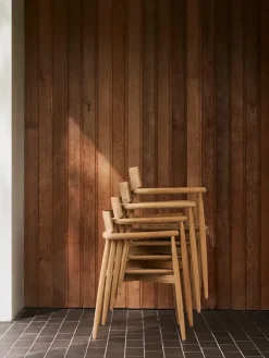 E008 Havestol fra<Carl Hansen & Søn Online