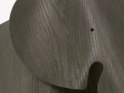Eames Elephant, 75 års jubilæumsudgave fra<Vitra Hot