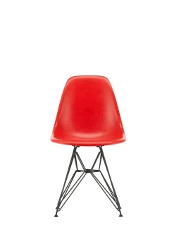 Eames Fiberglass Chair DSR, sortlakeret fra<Vitra Clearance
