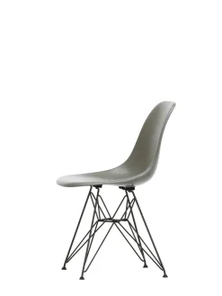 Eames Fiberglass Chair DSR, sortlakeret fra<Vitra Clearance