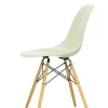 Eames Fiberglass Chair DSW, lys ahorn fra<Vitra Online