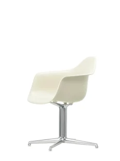 Eames Plastic Armchair DAL fra<Vitra Sale