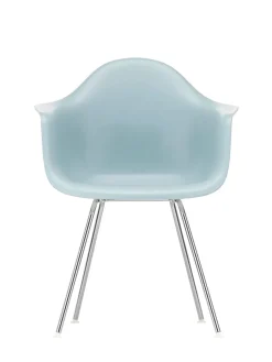 Eames Plastic Armchair DAX, forkromet fra<Vitra Online